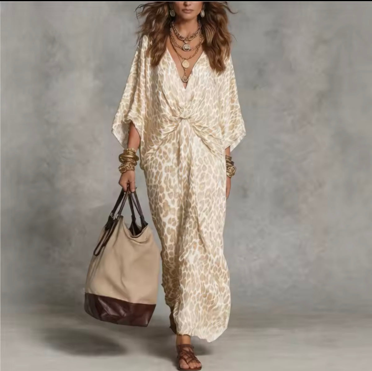 Vestido maxi caftán animal print crema