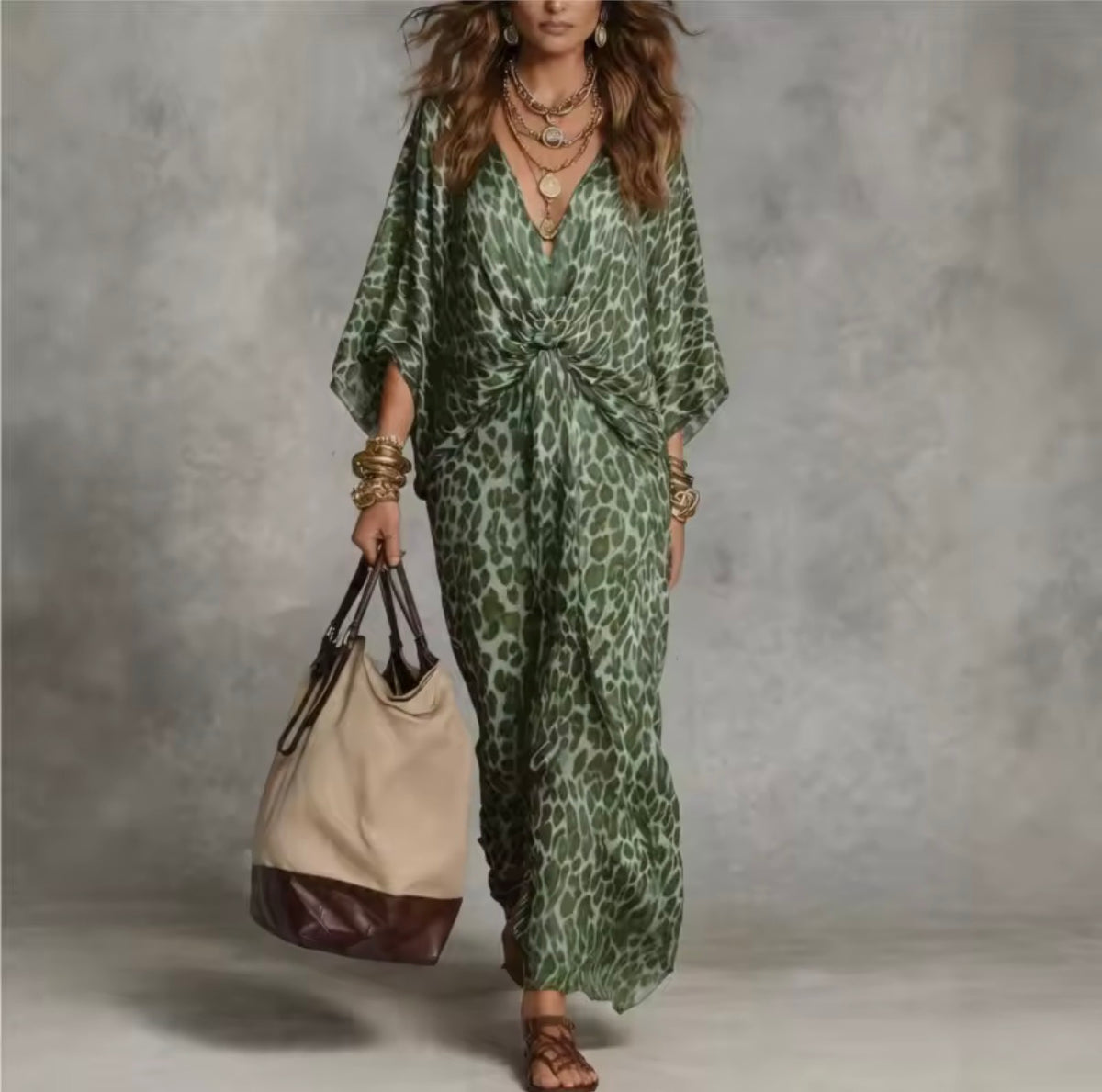 Vestido maxi caftán animal print verde